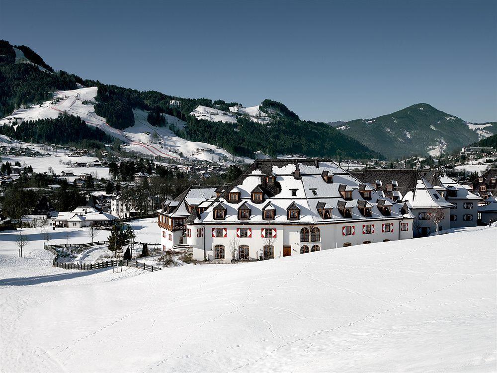 Schlosshotel Kitzbuehel A-Rosa Collection ภายนอก รูปภาพ The resort in 2007