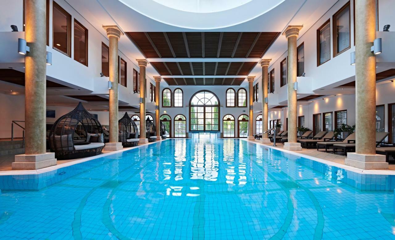 Schlosshotel Kitzbuehel A-Rosa Collection ภายนอก รูปภาพ The Spa at The Westin